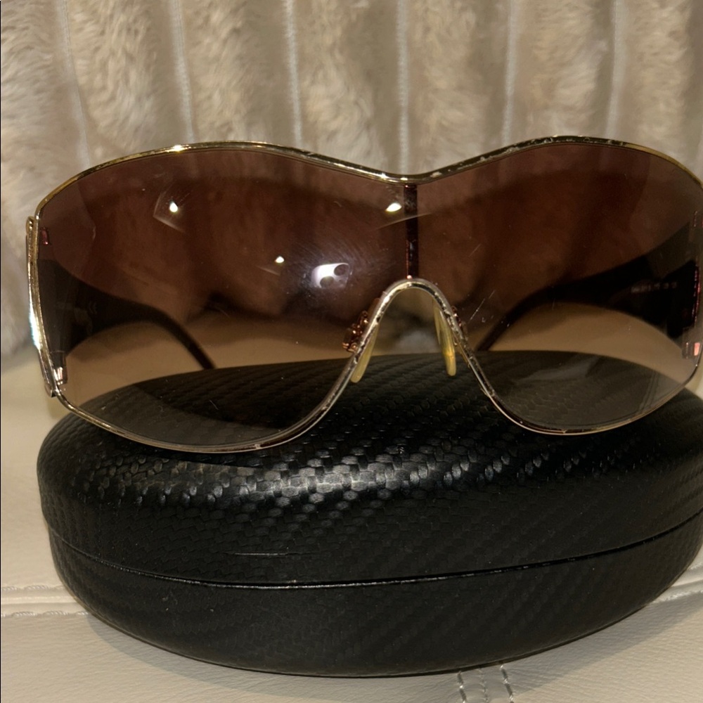 Roberto Cavalli Vintage (90’s/2000’s)Brown Sunglasses wGold frames retails $550